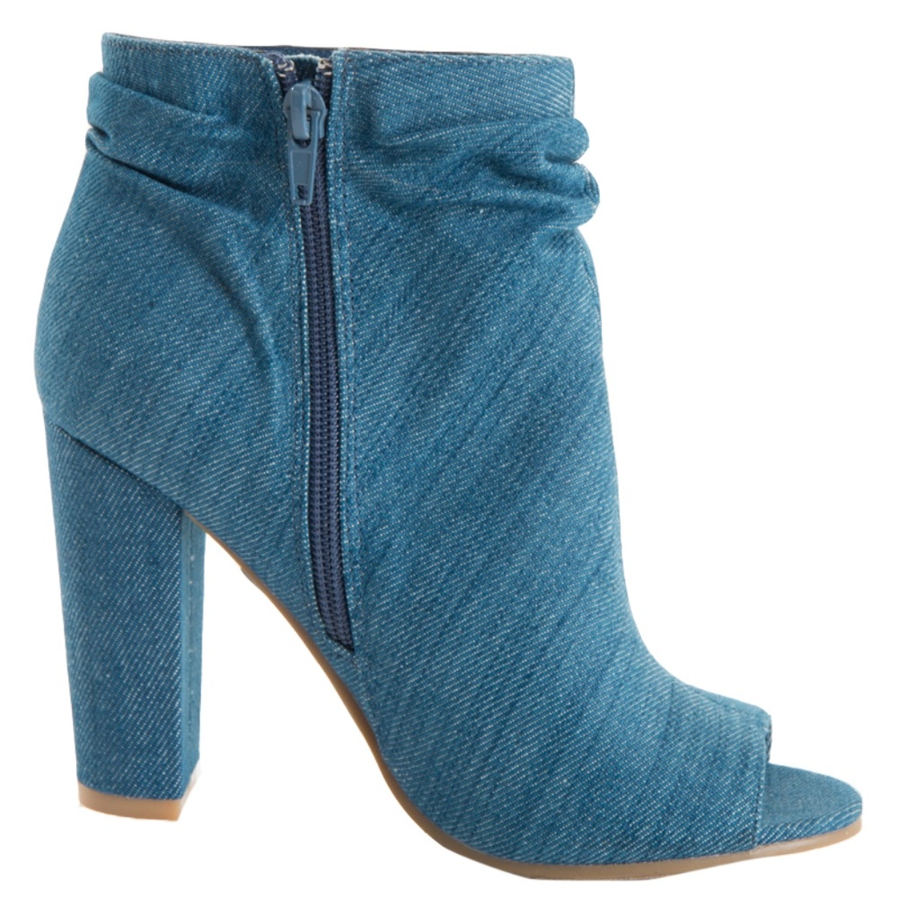 Fashionomics Blue Ankle Booties with Chunky Heel